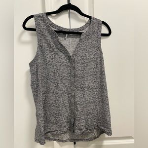 Joie black and white silk tank